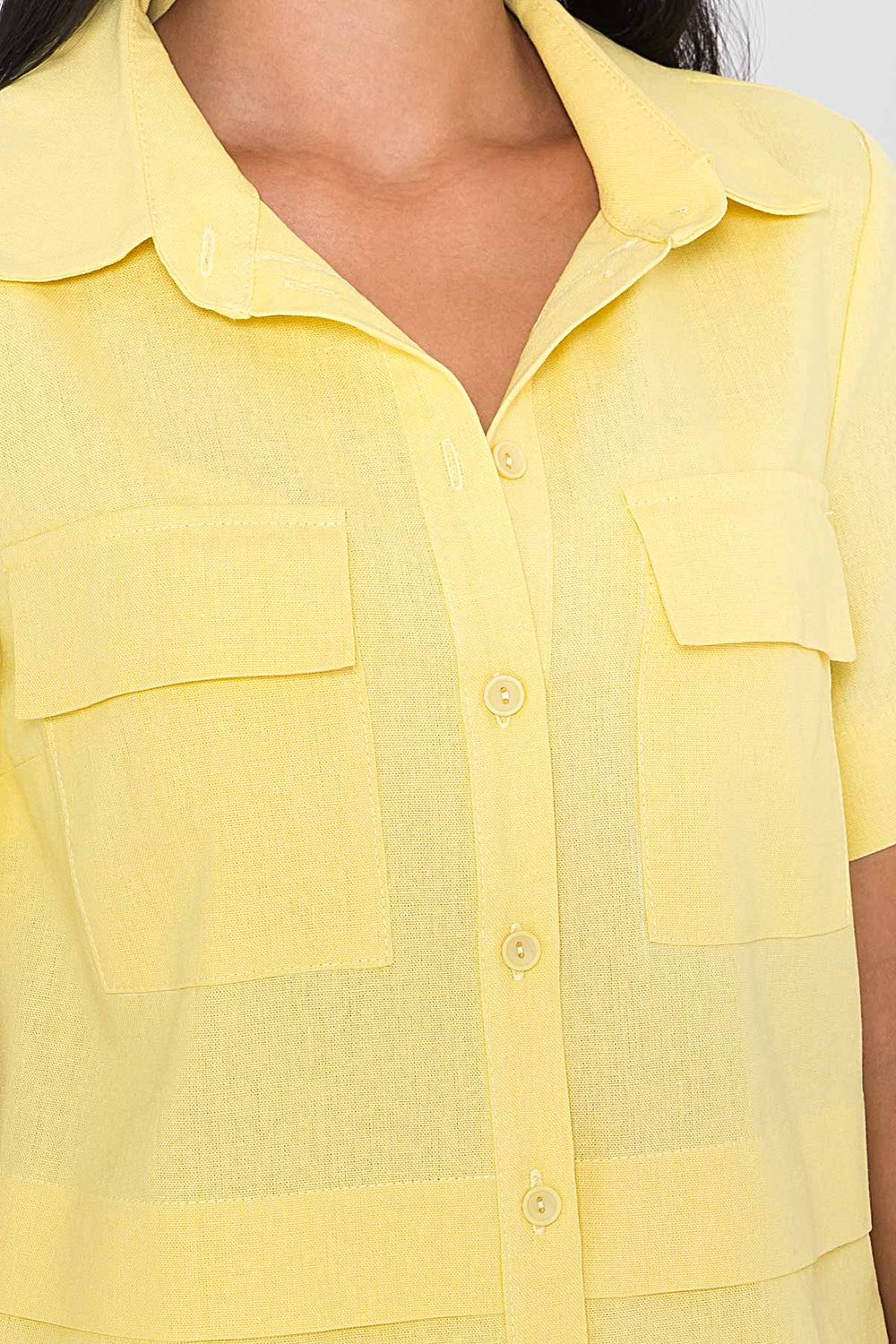 Жіночий літній костюм з шортами жовтого кольору - фото