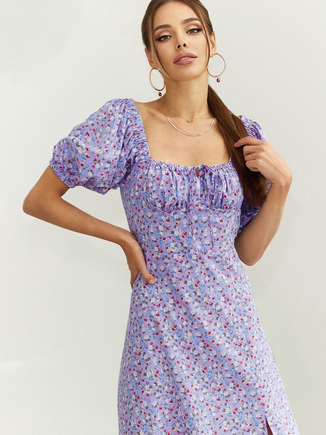 Літня сукня міді бузкового кольору - фото