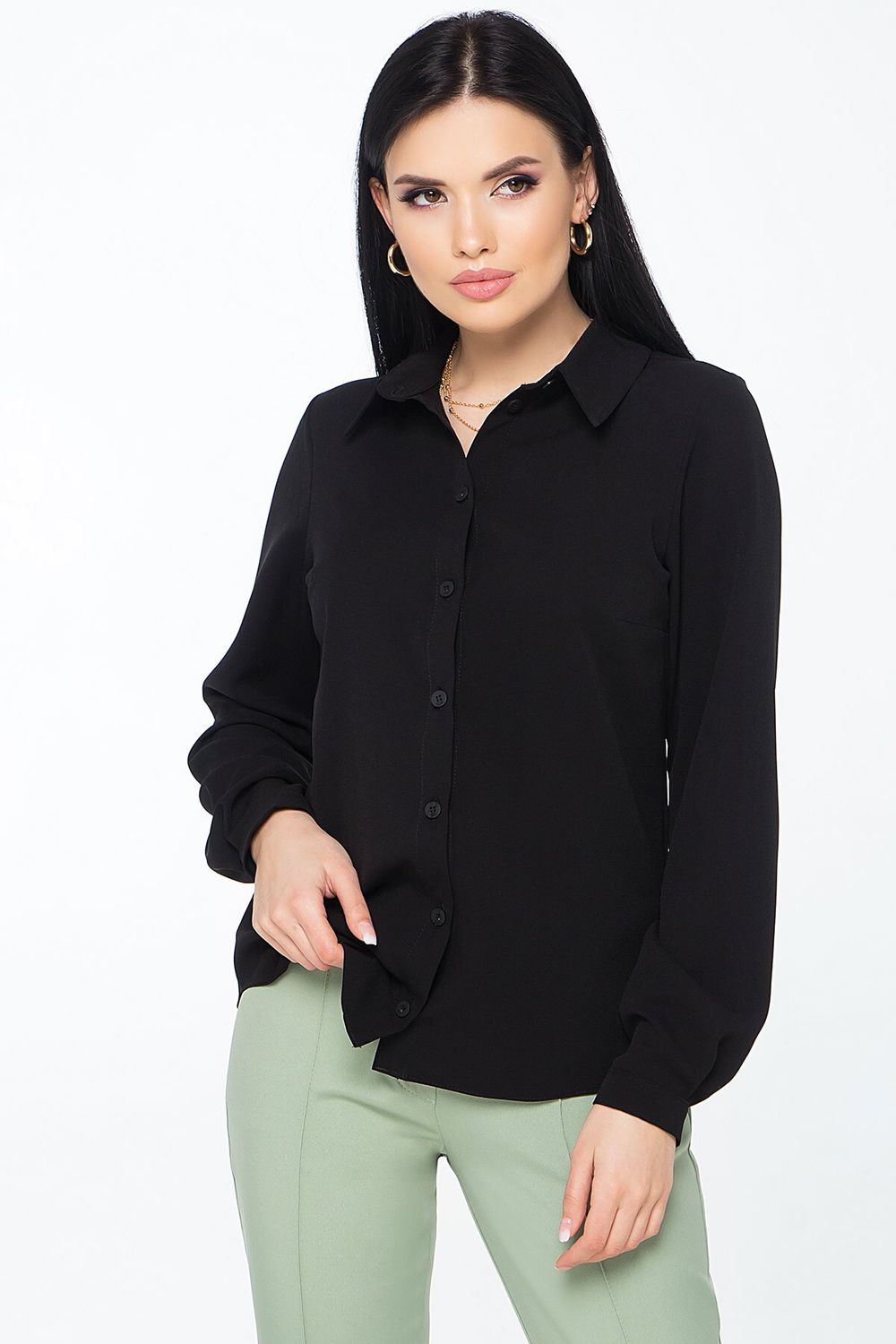 Женская классическая рубашка черного цвета - фото