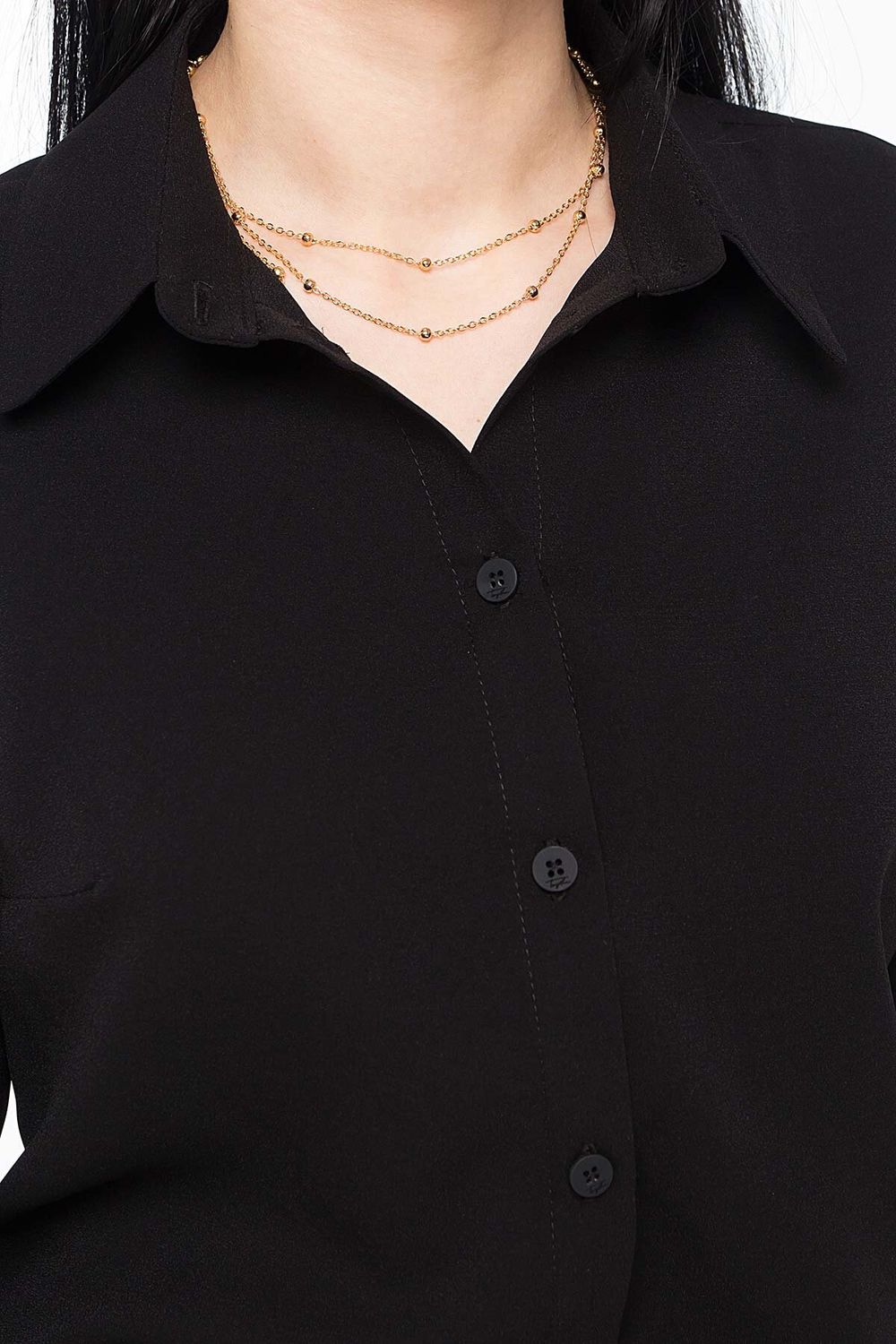 Женская классическая рубашка черного цвета - фото