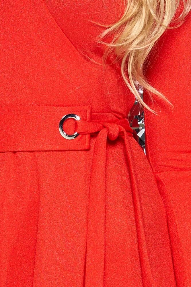 Красиве розкльошене плаття-міді червоне - фото