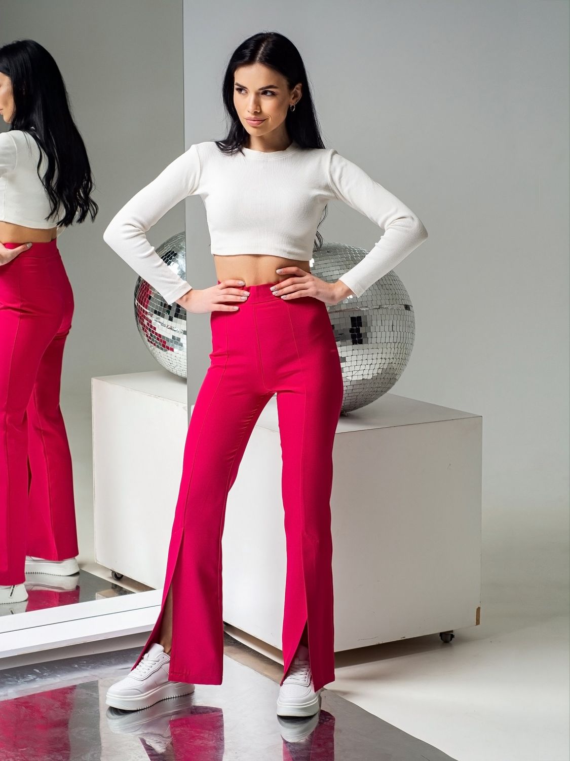 Женские брюки клеш с высокой талией розовые - фото