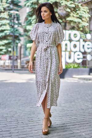 Літня сукня сорочка з квітковим принтом - фото