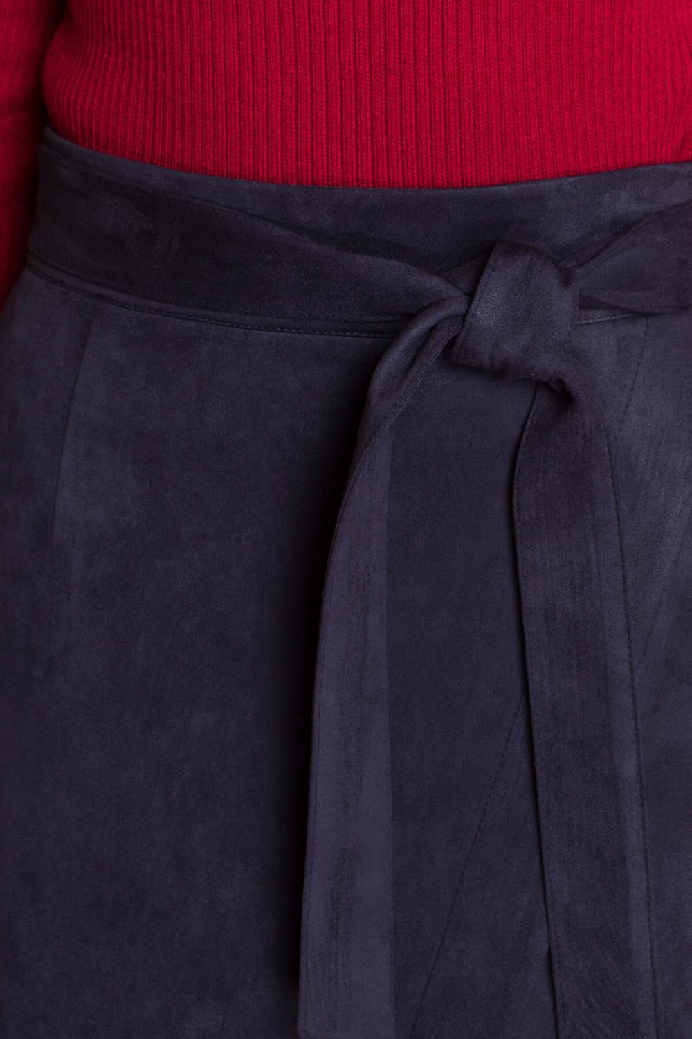 Замшевая юбка карандаш с поясом синяя - фото