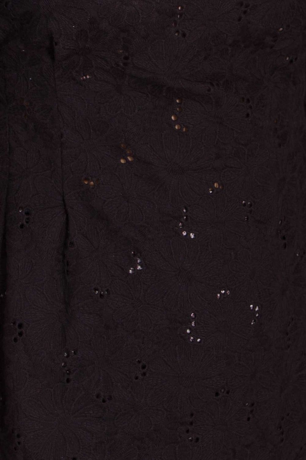 Красивая блузка из прошвы с коротким рукавом черная - фото