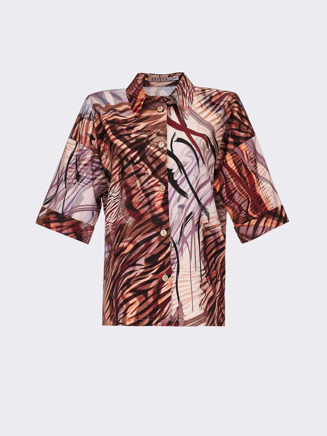 Красива жіноча сорочка з принтом - фото