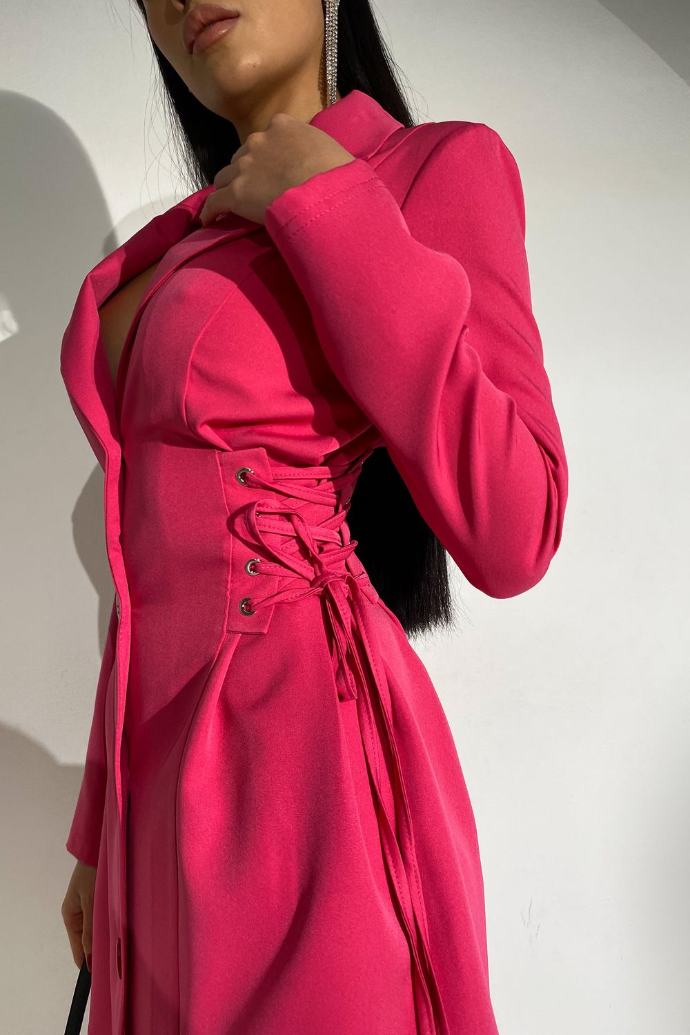 Елегантне плаття піджак міні кольору фуксія - фото