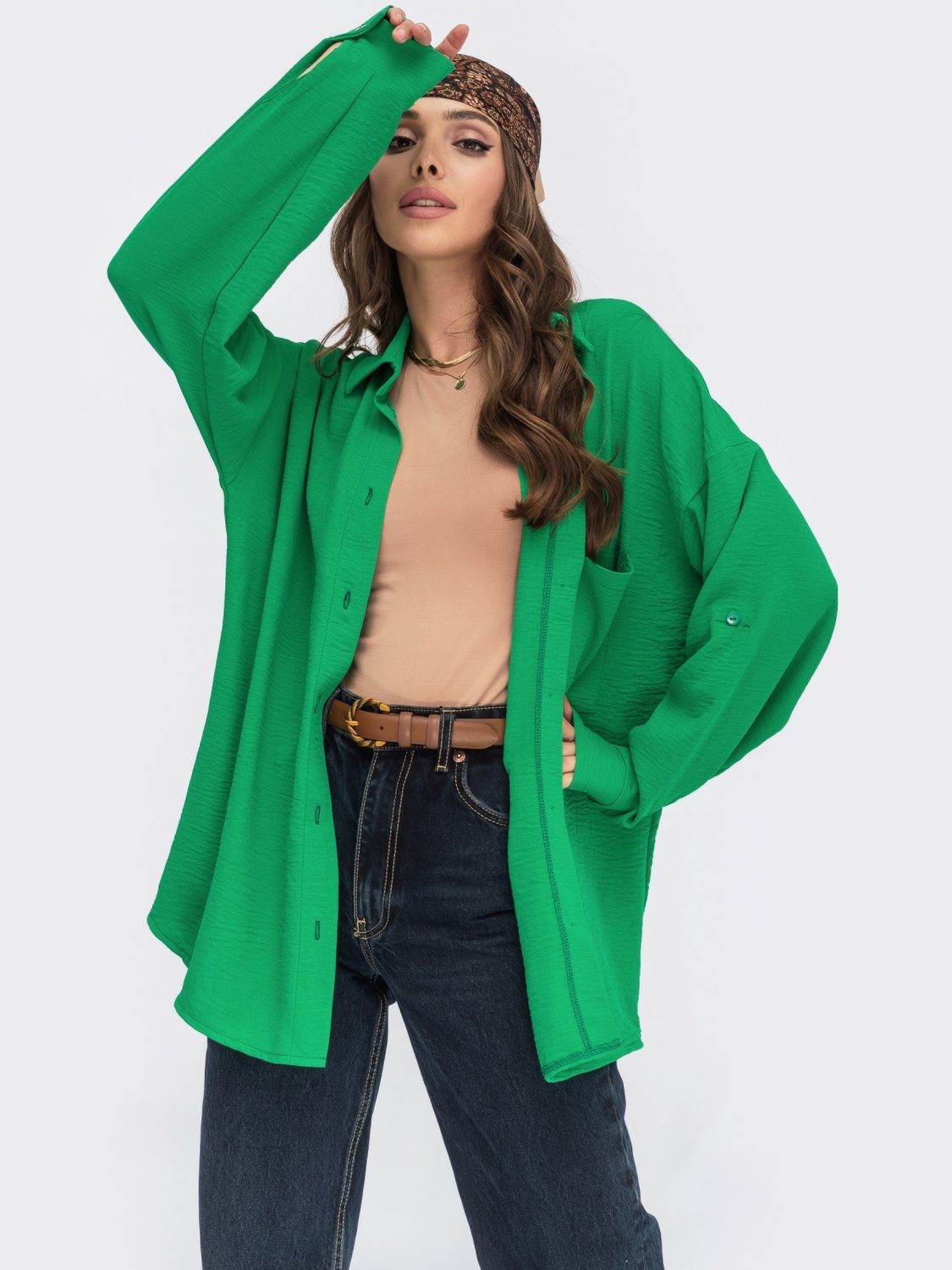 Льняная рубашка в стиле оверсайз зеленого цвета - фото