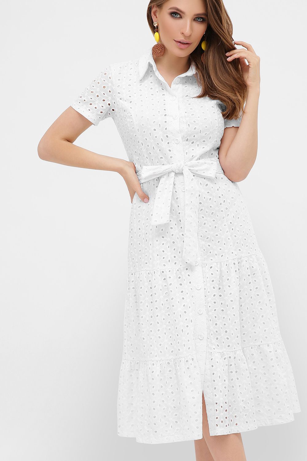 Модное летнее платье рубашка из прошвы белое - фото