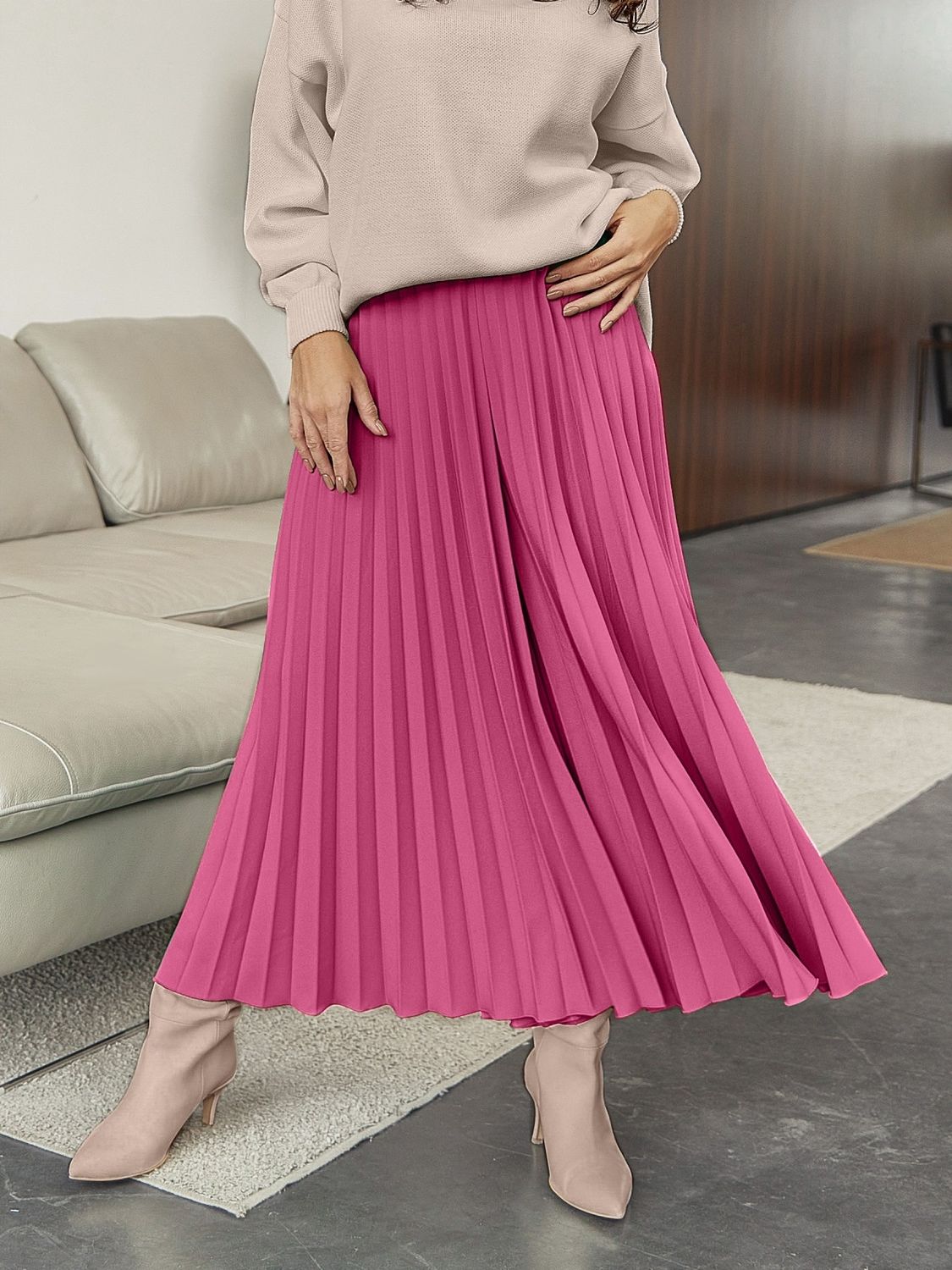 Стильні брюки-кюлоти рожевого кольору - фото
