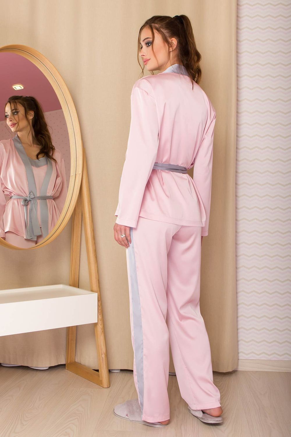 Домашние шелковые штаны с лампасами розовые - фото
