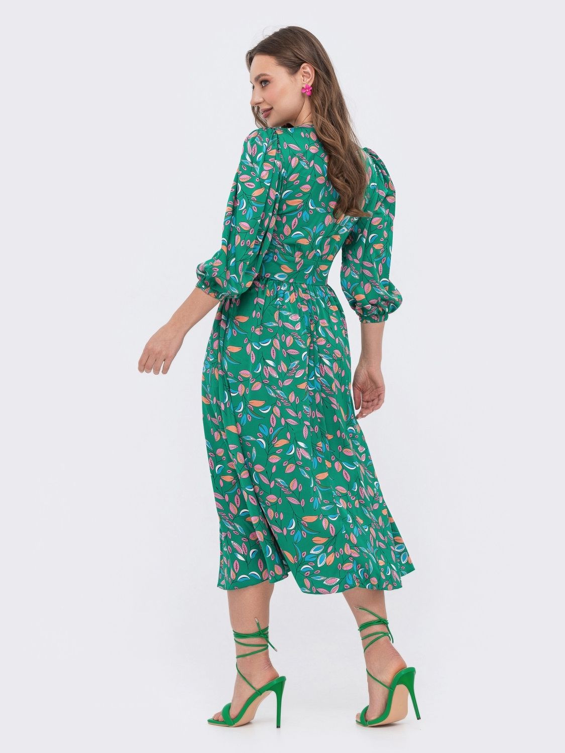 Шовкове літнє плаття міді з принтом - фото