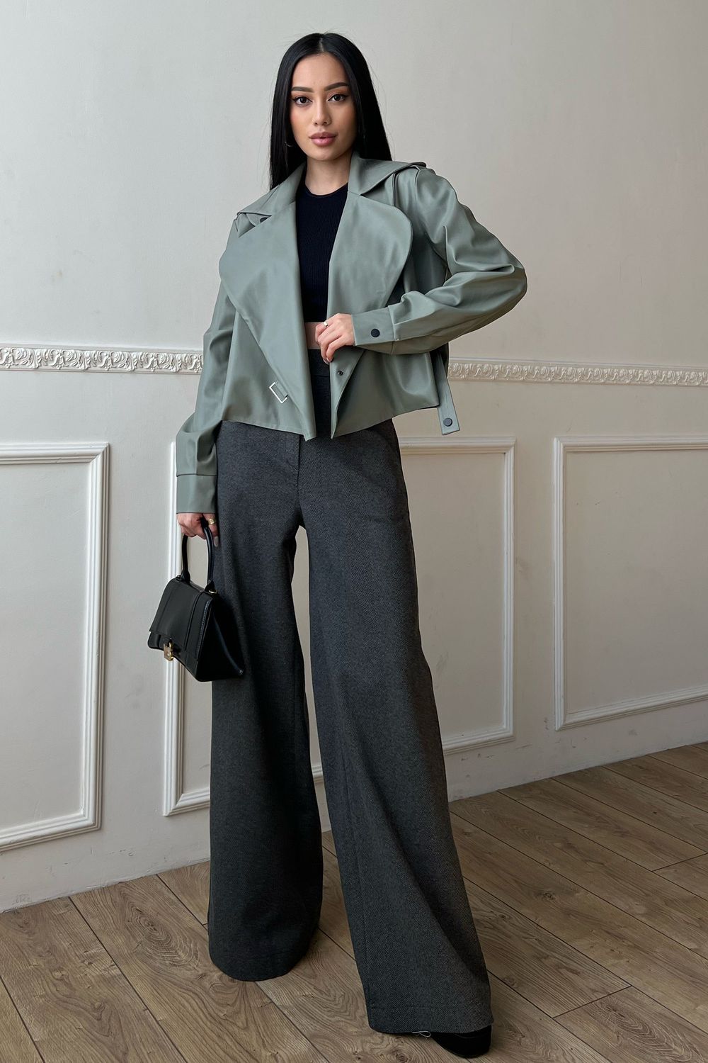 Теплі жіночі штани палаццо з високою талією - фото