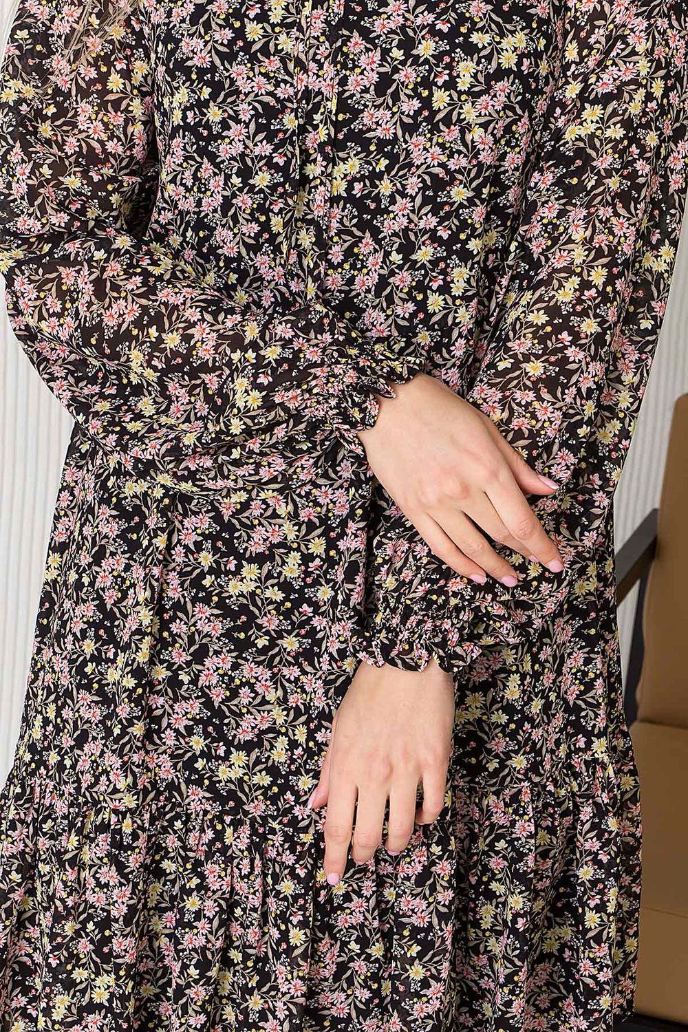 Шифонова сукня трапеція з квітковим принтом - фото