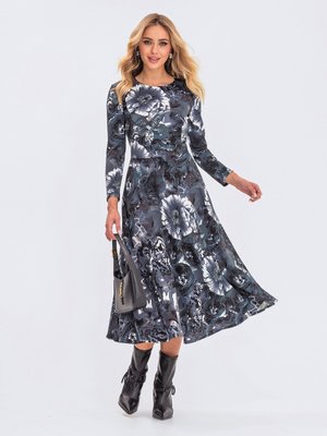 Гарна трикотажна сукня міді з принтом - фото