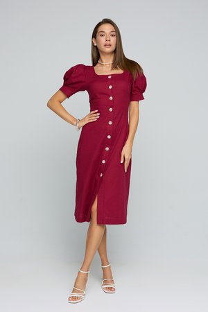 Льняное платье рубашка бордового цвета - фото