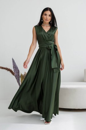 Елегантна вечірня сукня з шовку кольору хакі - фото