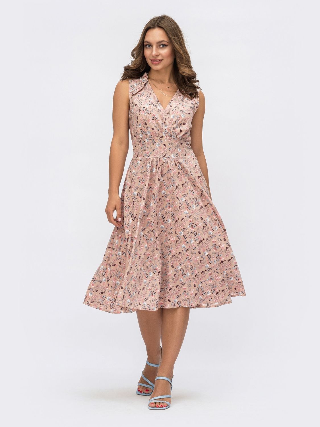 Красивое летнее платье миди без рукавов розовое - фото