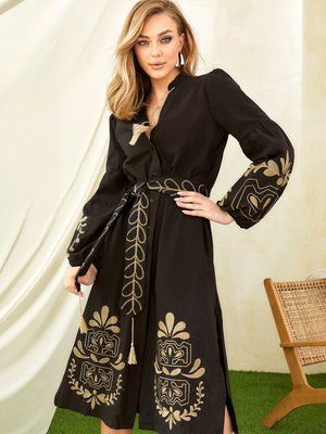 Платье вышиванка из хлопка черного цвета - фото