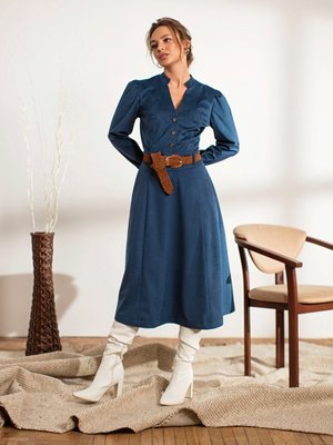 Вельветове плаття міді синього кольору - фото
