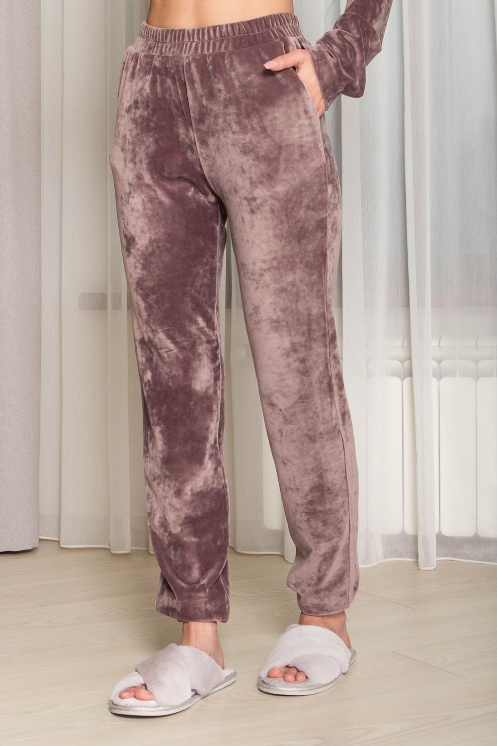 Женские пижамные штаны бархатные - фото