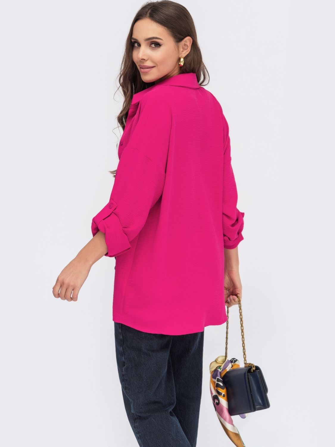 Льняная рубашка в стиле оверсайз розового цвета - фото