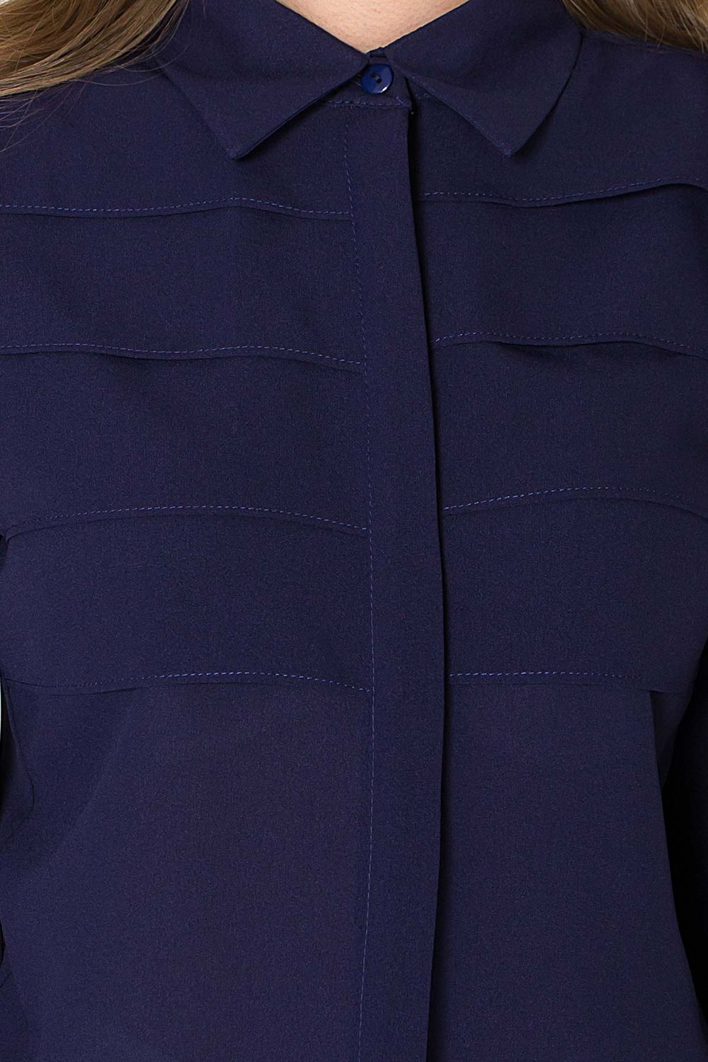 Модная синяя блузка из креп-шифона - фото