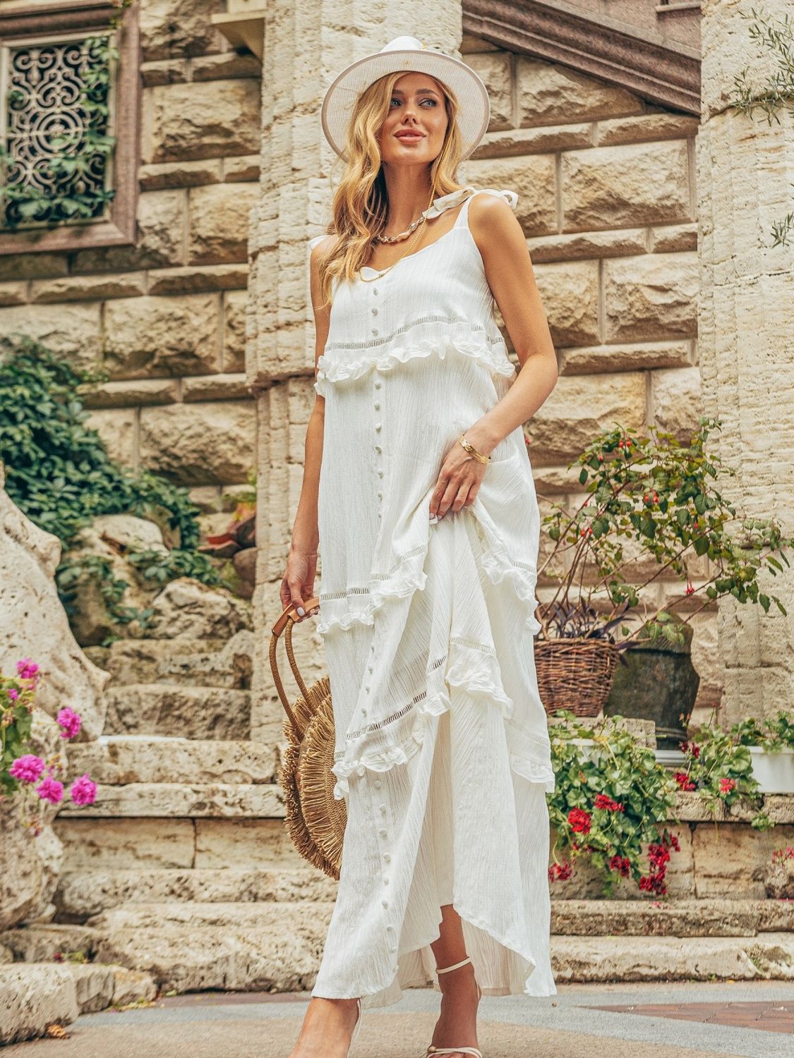 Довге літнє плаття трапеція з льону білого кольору - фото