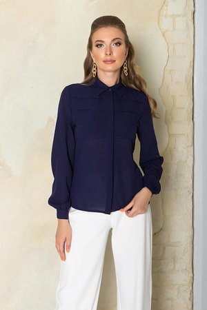 Модная синяя блузка из креп-шифона - фото
