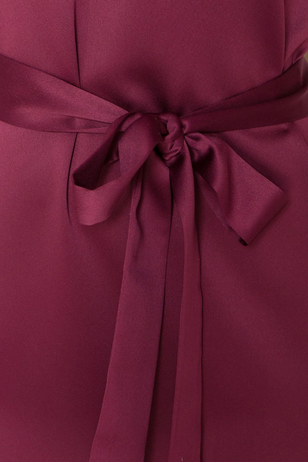 Красиве атласне плаття-міді літнє бордове - фото