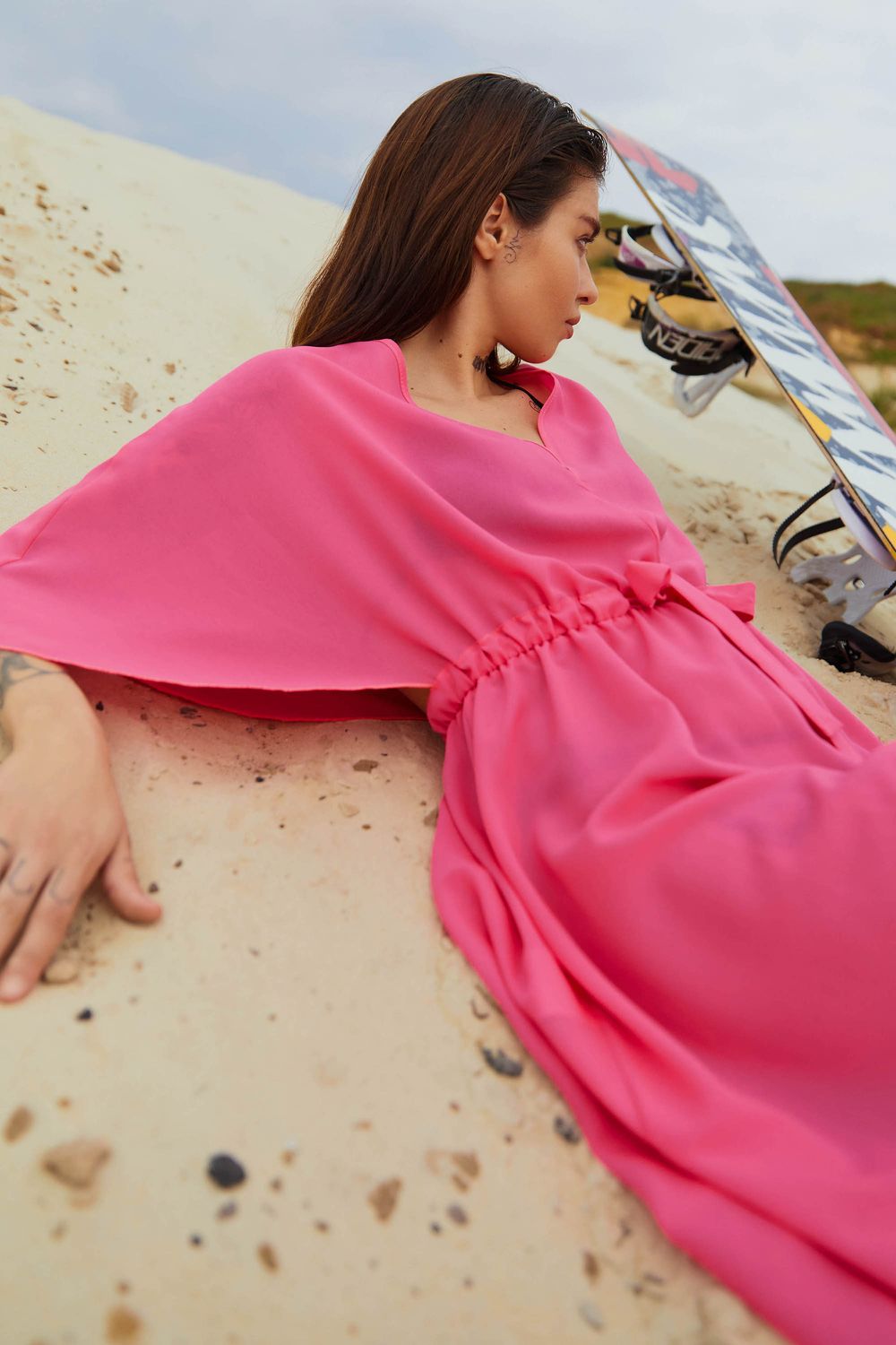 Красивая пляжная туника из шифона розовая - фото