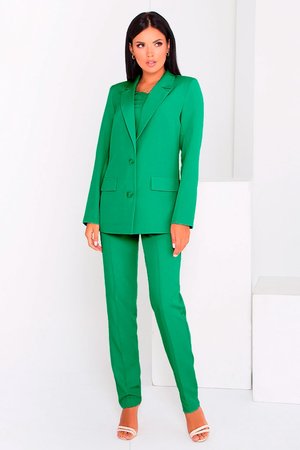 Женский брючный костюм тройка зеленого цвета - фото