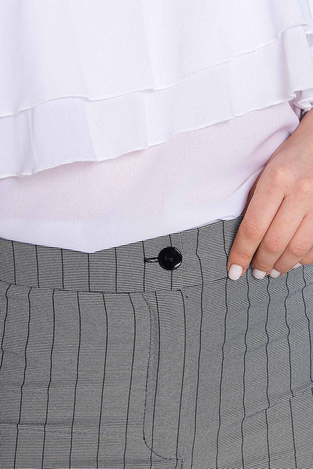 Женские брюки с завышенной талией в полоску - фото