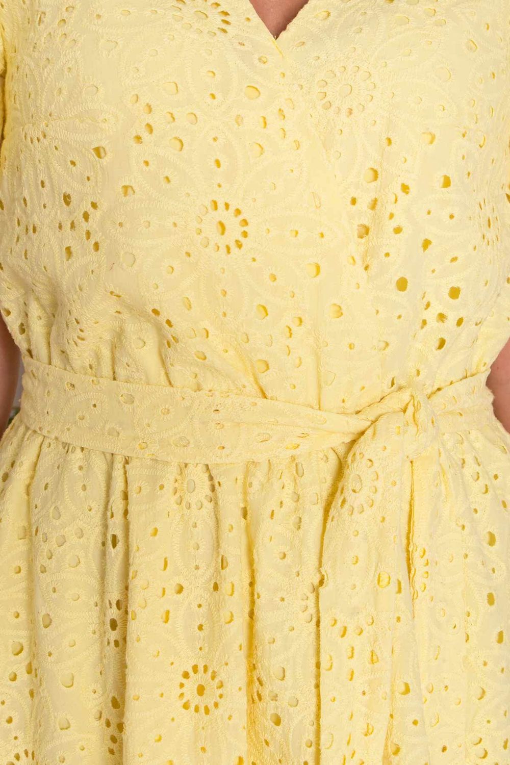 Жовте літнє плаття міді з прошви приталене - фото