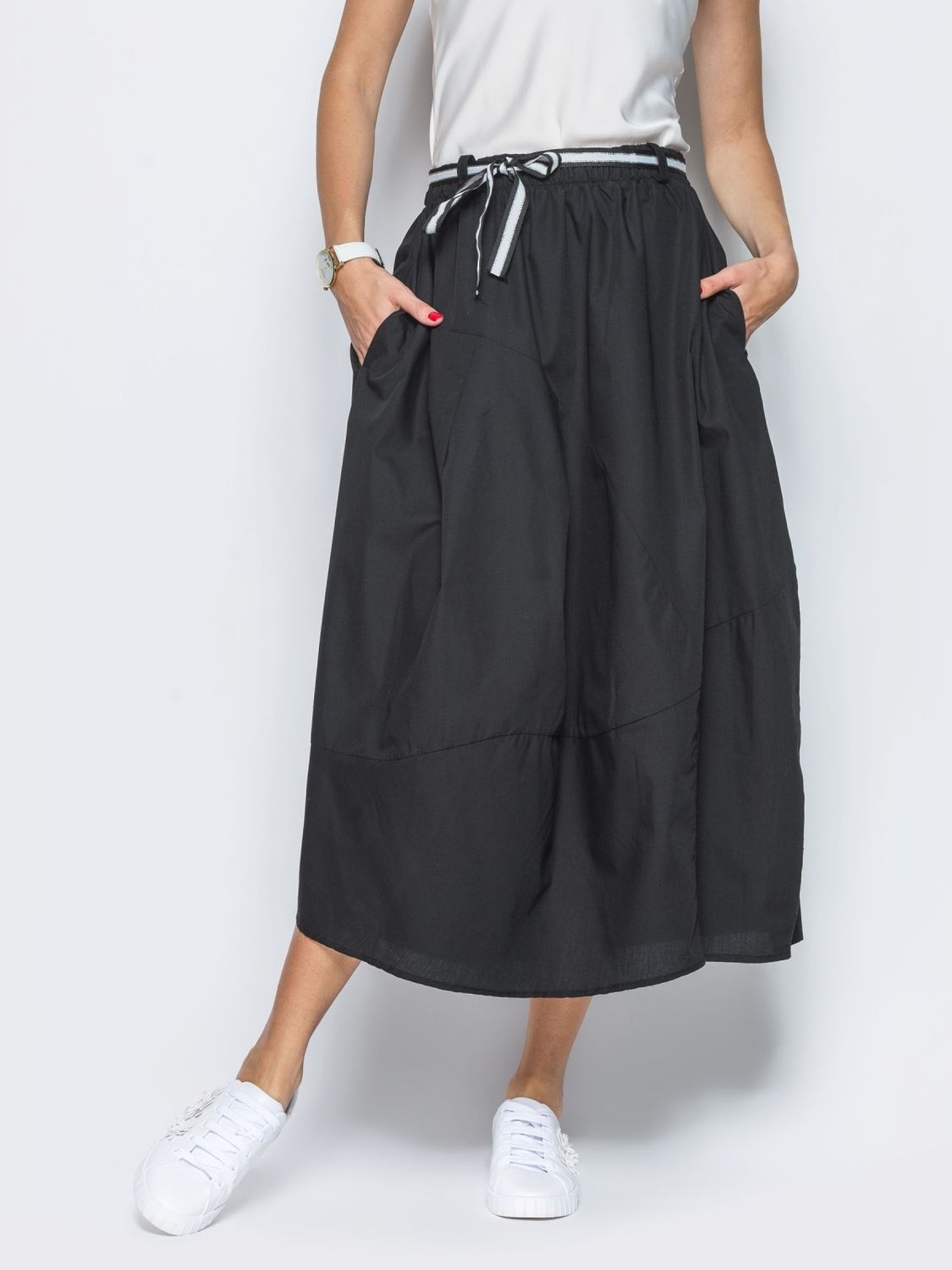 Летняя юбка макси черного цвета - фото