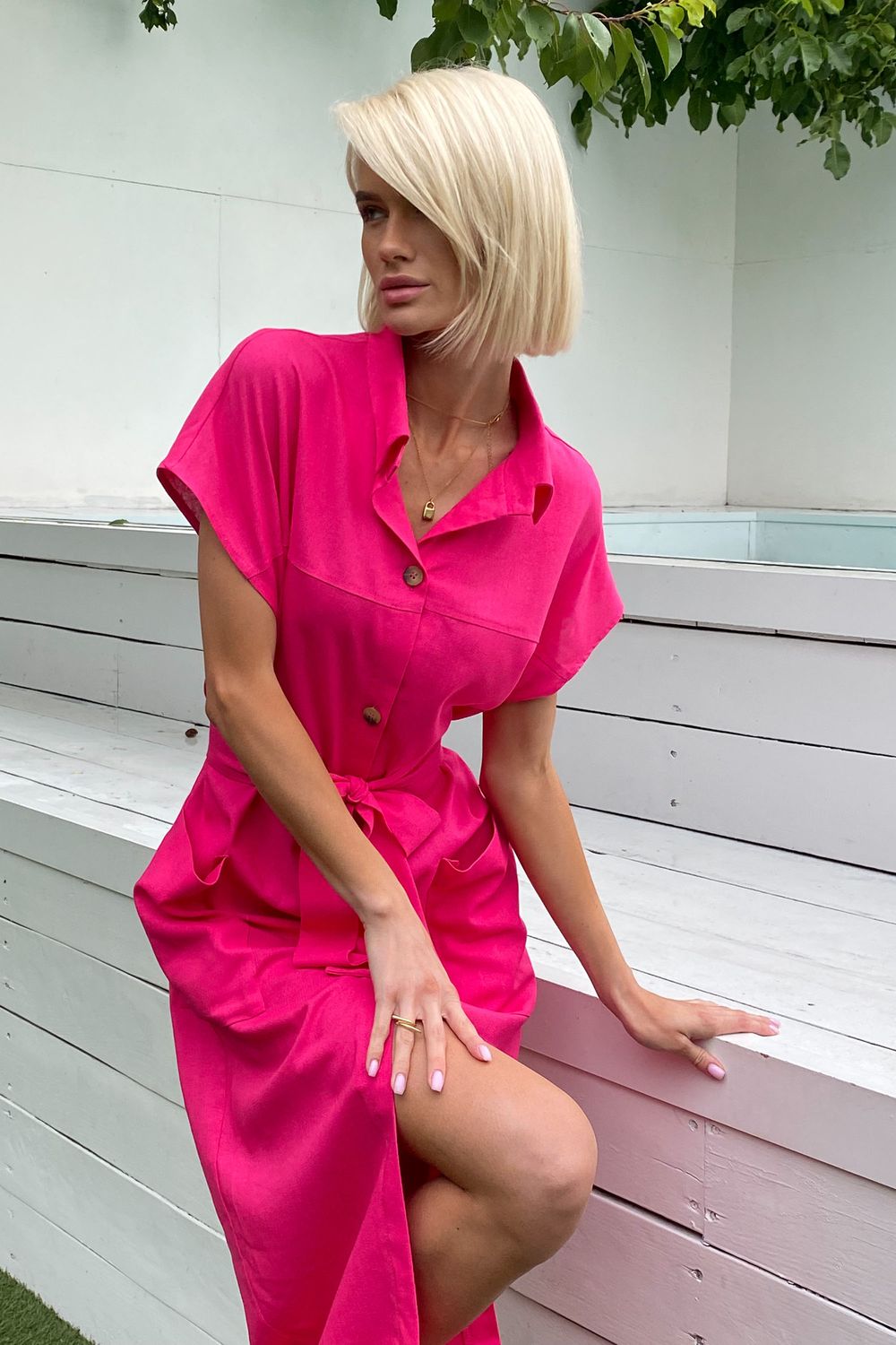 Довга лляна сукня сорочка рожевого кольору - фото