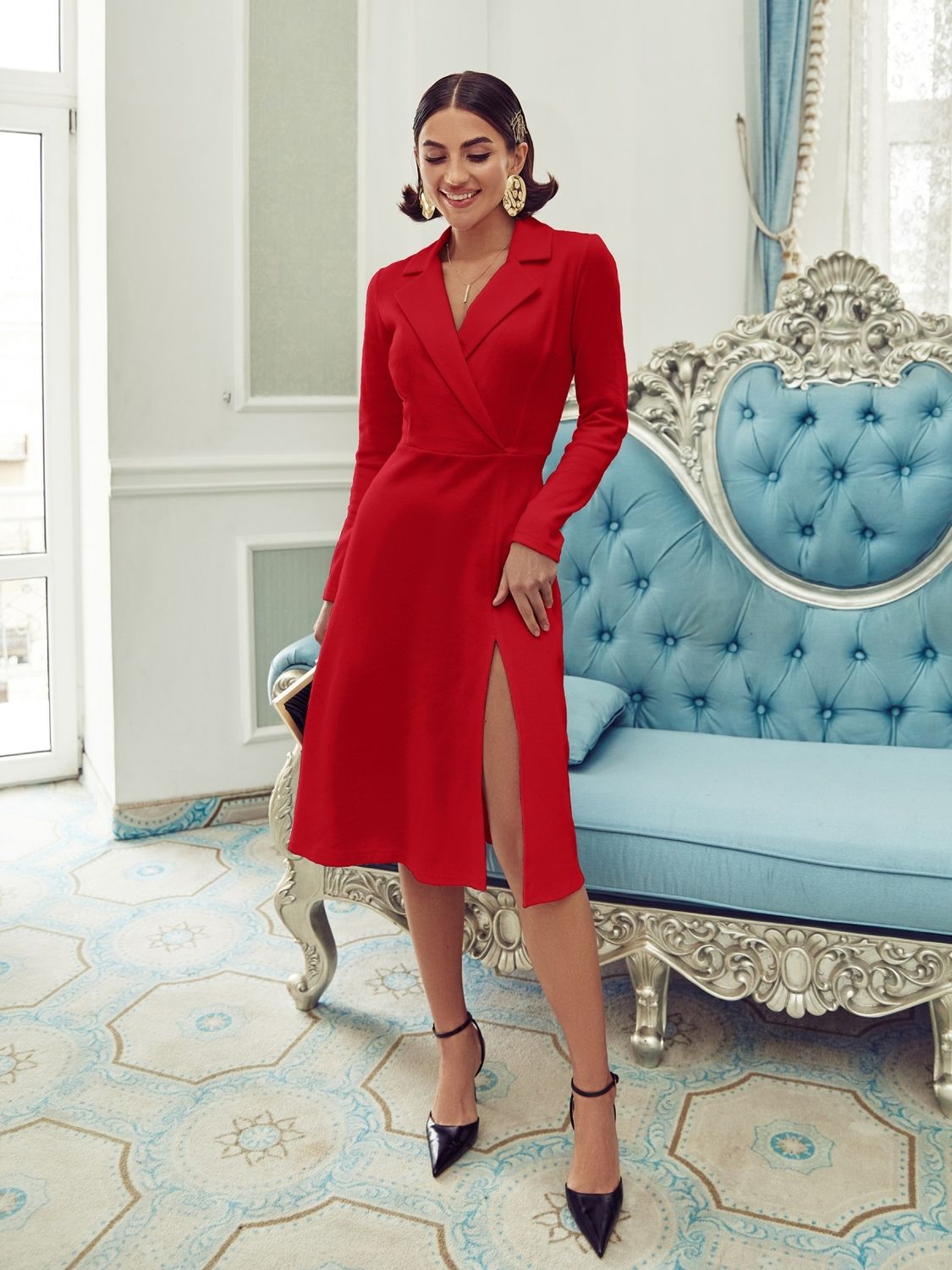 Елегантне плаття піджак червоного кольору з розрізом - фото