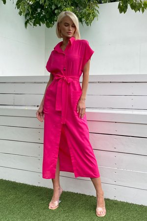 Длинное льняное платье рубашка розового цвета - фото