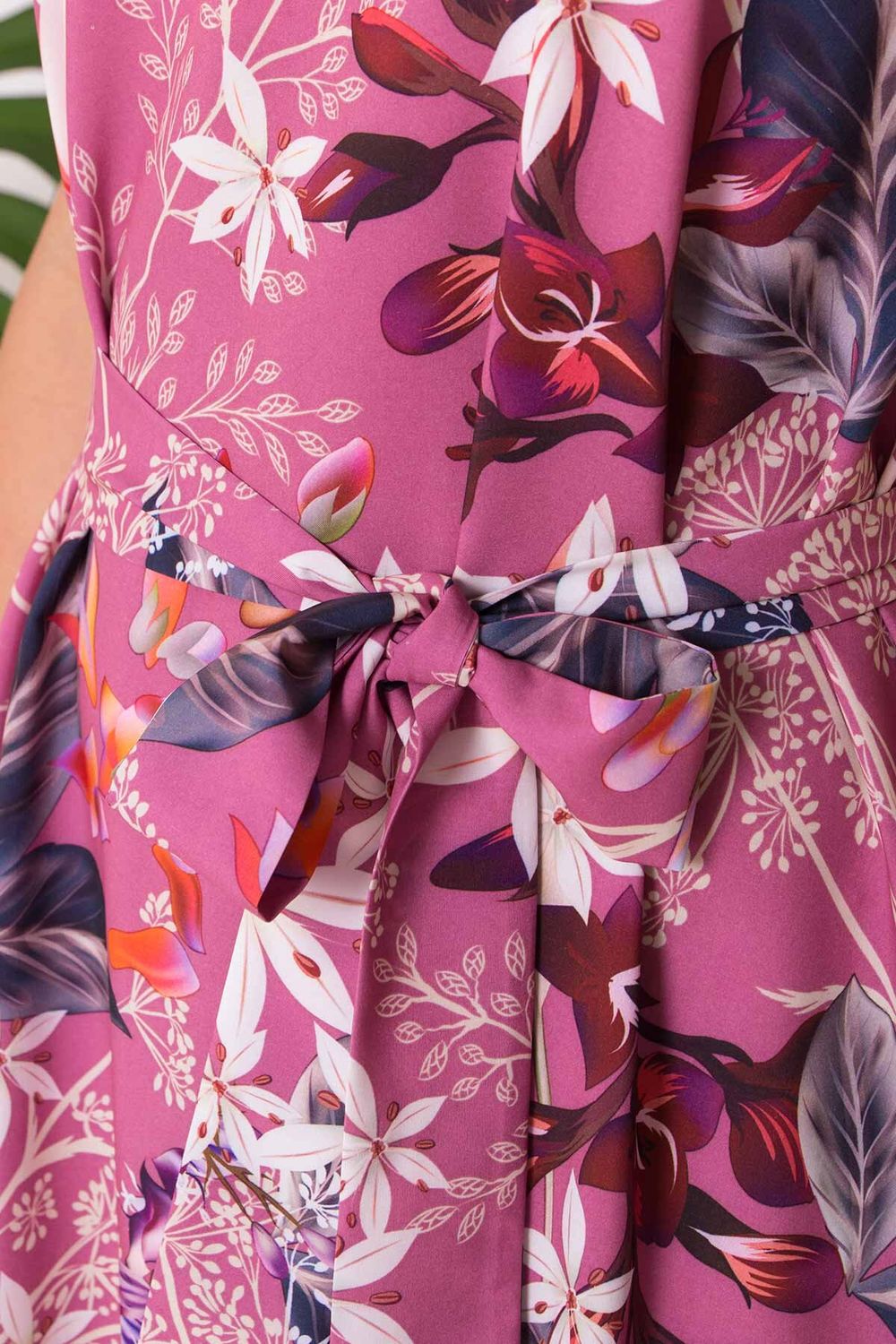Сукня максі вільного крою з квітковим принтом - фото