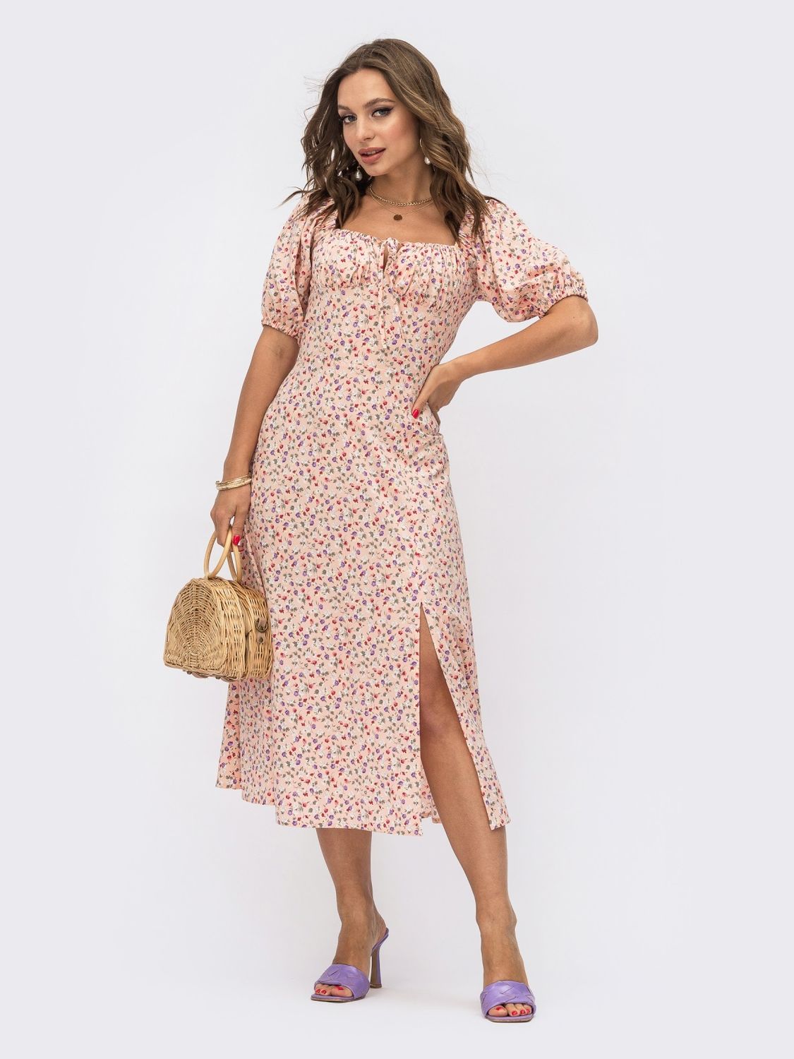 Літня сукня міді рожевого кольору - фото