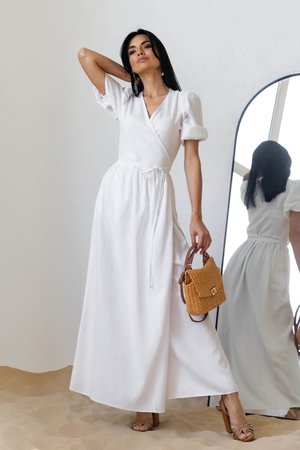 Довге літнє плаття з льону білого кольору - фото