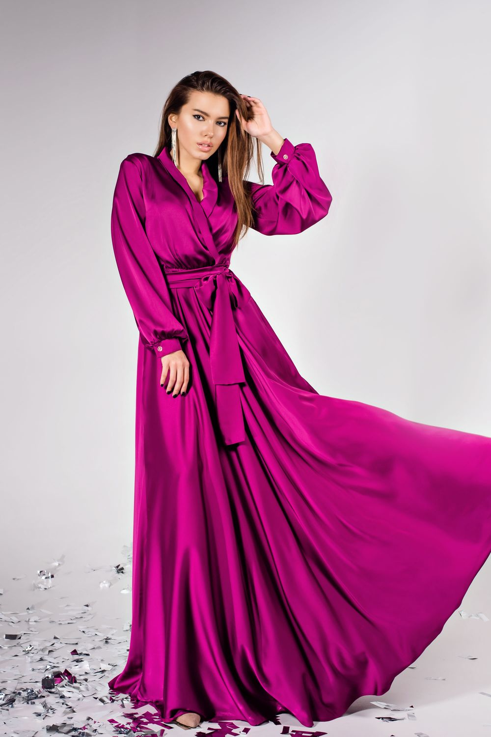 Елегантна вечірня сукня в пол з шовку фіолетова - фото