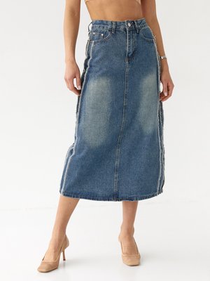 Джинсовая юбка длиной миди - фото