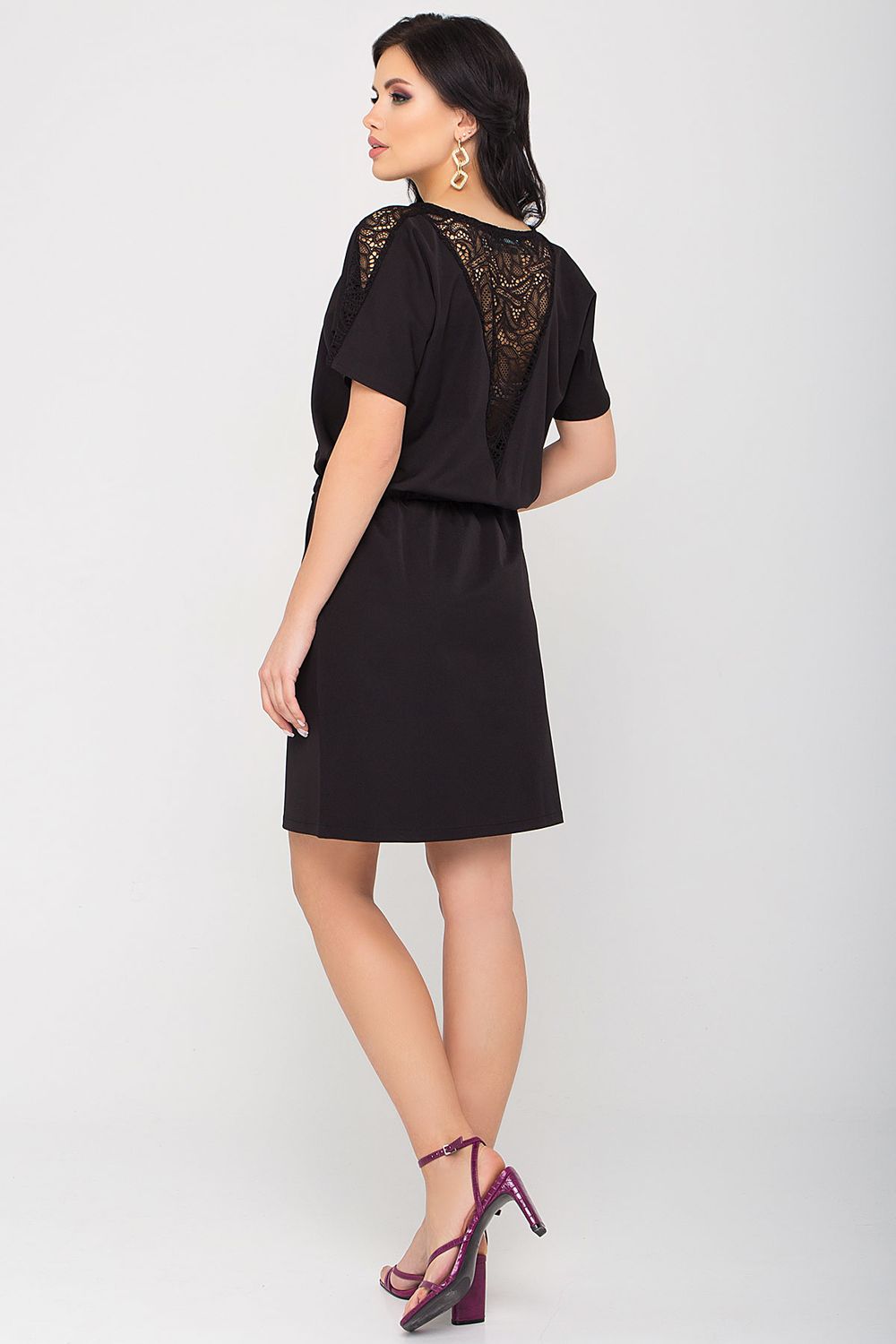 Чорне літнє плаття з гіпюром - фото